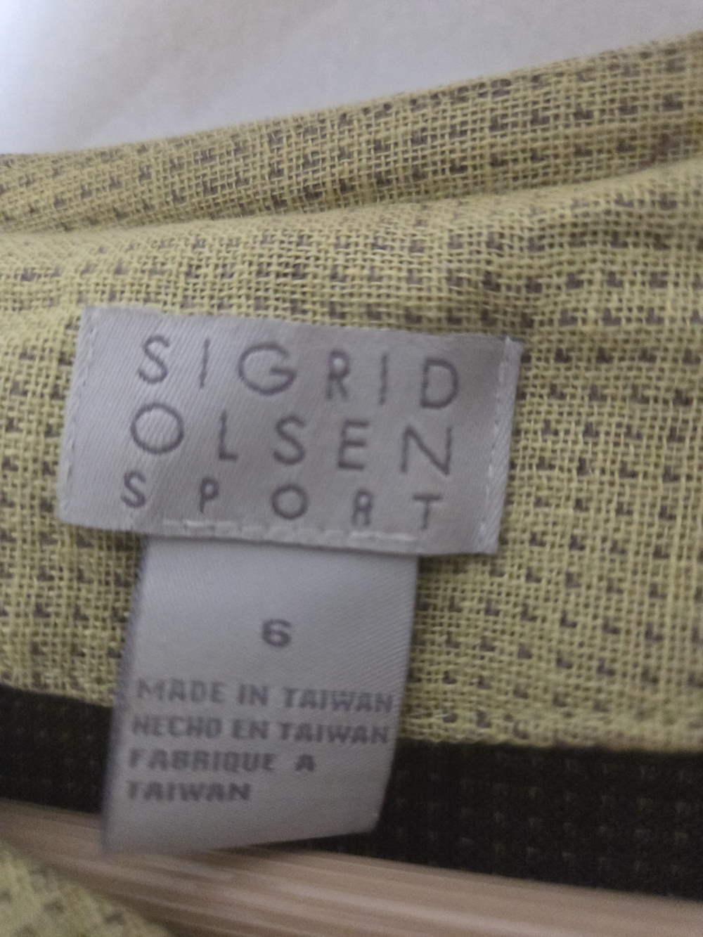 Sigrid Olsen Sport Olive Green Textured Button Jacket - Picture 8 of 9
